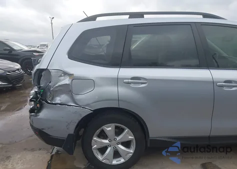 2015 Subaru Forester 2.5I z USA, uszkodzony, nr VIN JF2SJABC5FH429536